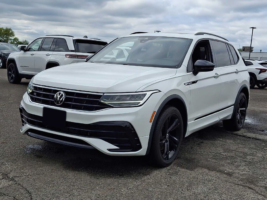 Volkswagen Tiguan SE R-Line Black 4Motion