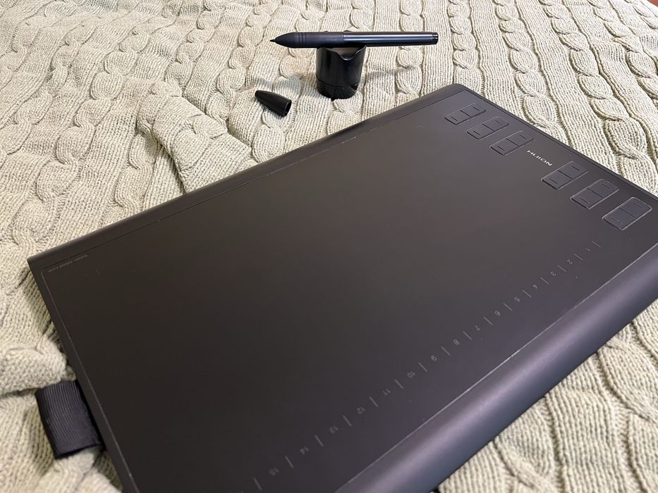 Графічний планшет Huion NEW 1060 PLUS