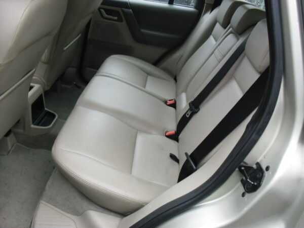 Land Rover Freelander 2 td4 Peças usadas bancos tablier gancho reboque