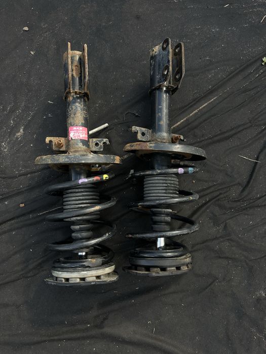 Стойки в зборі Стійки Renault Megan3 Стойки Рено Меган3