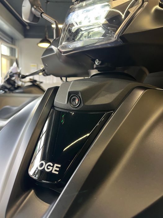 VOGE SR 125 16 de 10/2025 em estado Novo ( 4 Kms )