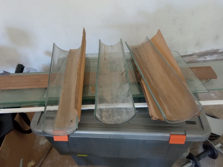 Caneletes / cumeeira de vidro 3 unidades