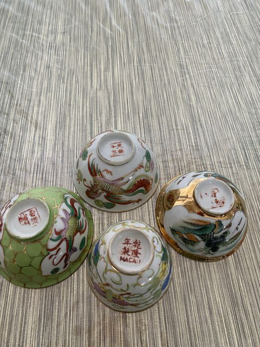 Taça de porcelana chines antigo