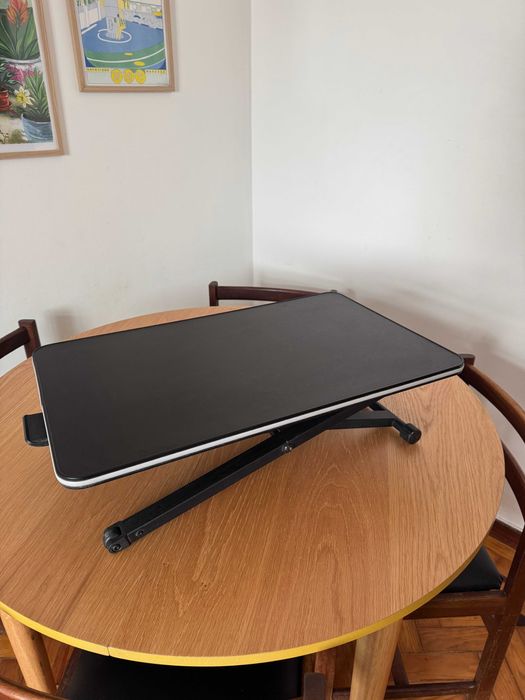 Standing Desk Ajustável – Suporte Elevatório para Secretária