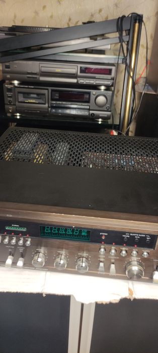 Усилитель, ресивер Dual CR 1750