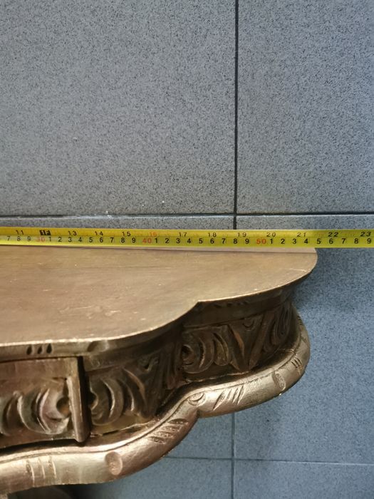 Misula em madeira grande