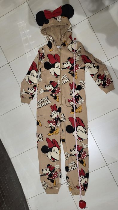 Kombinezon dresowy z myszką mini H&M r. 122/128