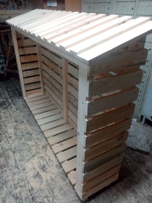 Mini drewutnia przydomowa 1m3