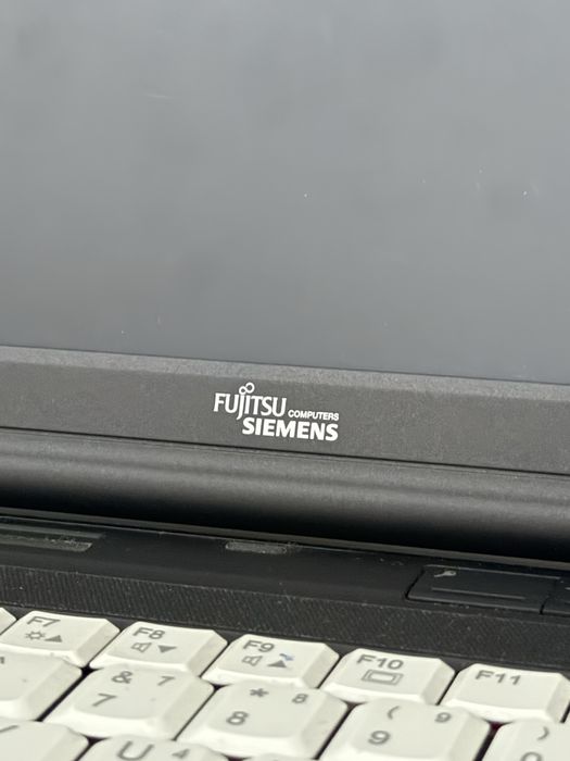 laptop Fujitsu Siemens dysk SSD