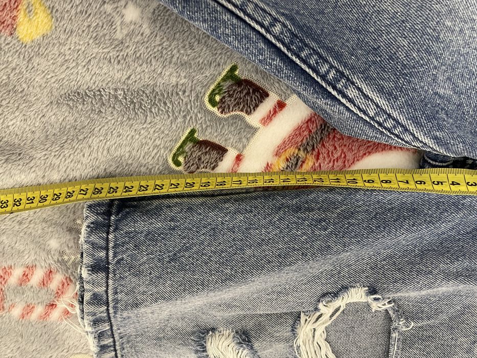 Джинові шорти RESERVED