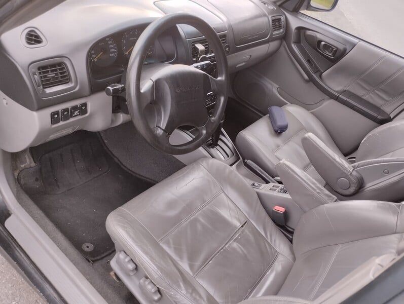 Subaru Forester 1998 г