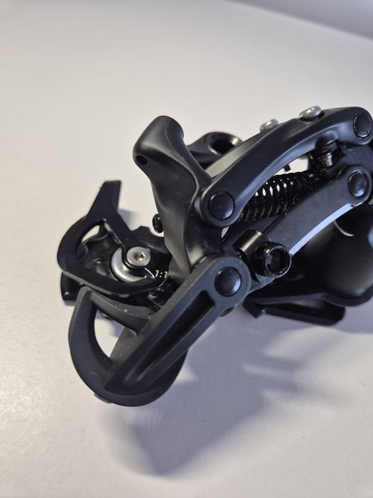 Przerzutka tylna Sram x5 9s