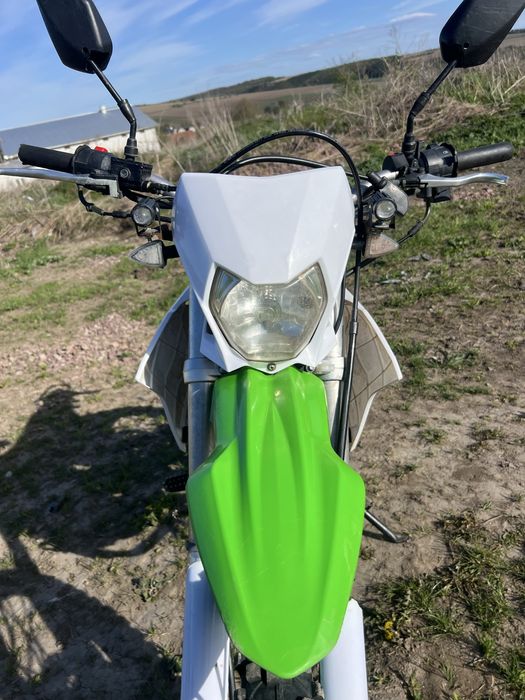 Продам мотоцикл SKYBIKE CRDX-250 в хорошому стані