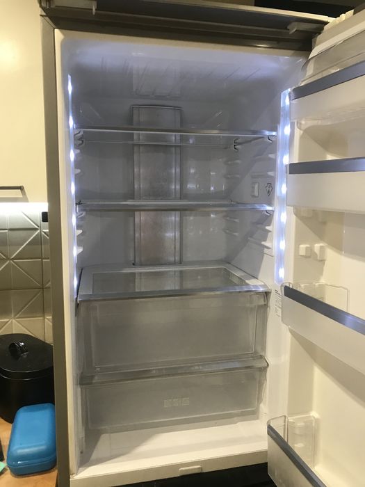 UNIKAT!!! Lodówko-zamrażarka SHARP PlasmaCluster Inverter. No Frost.