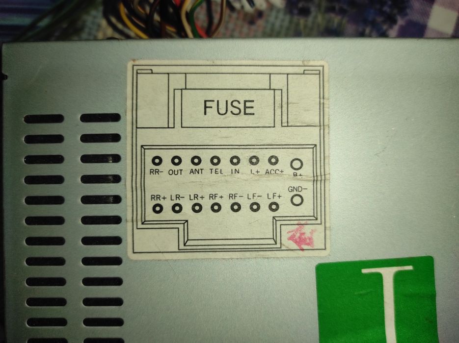 Продам автомагнитолу