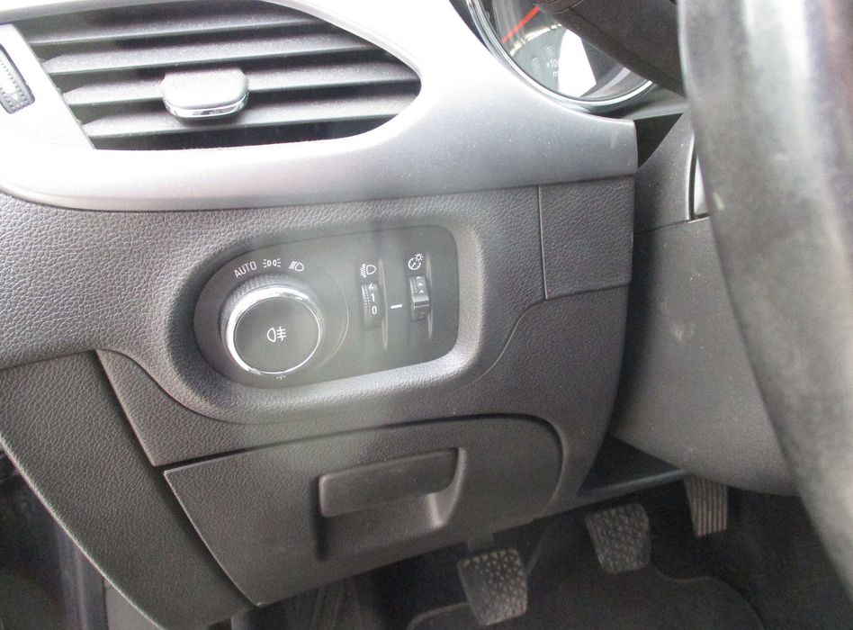 Opel Astra K 1.6 cdti (taxi) IVA DEDUTÍVEL