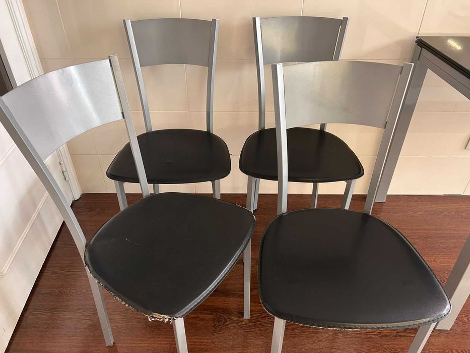 Mesa Cozinha com 4 Cadeiras