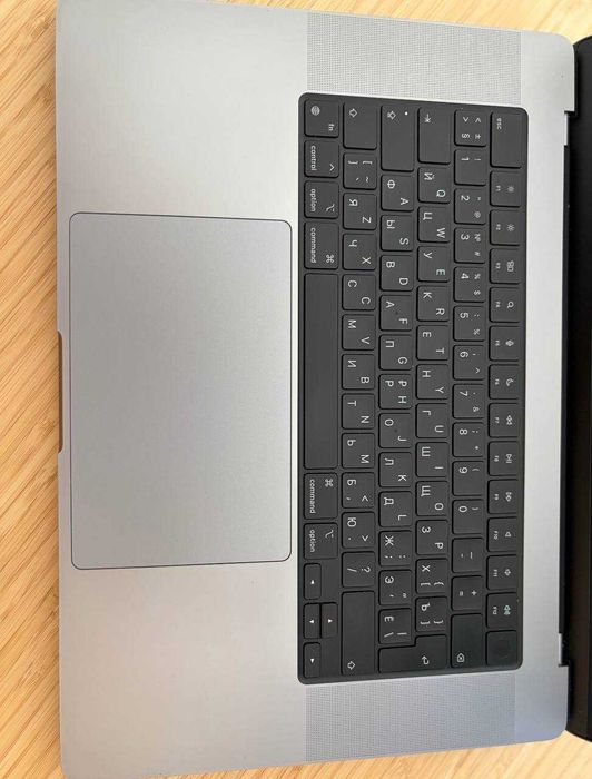 MacBook Pro 16" M2 Pro 2023 | 16GB RAM | 1TB SSD | 97% Battery