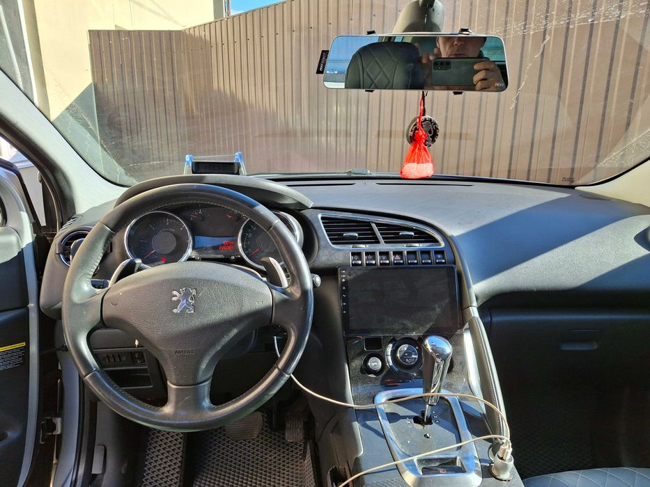 Продаю Peugeot 3008