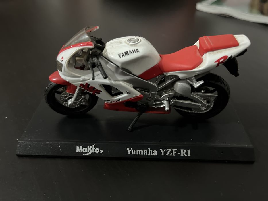Coleção Super Motos (1:18) Maisto
