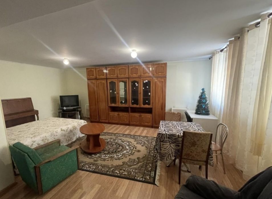 Здам однокімнатну квартиру в приватному будинку