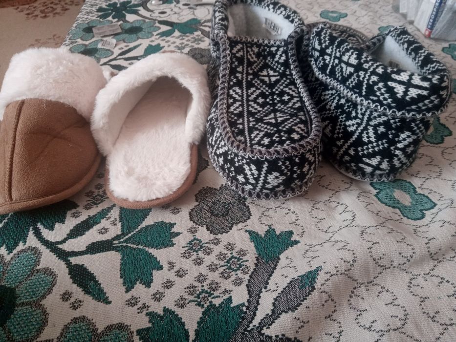 Комнатные тапочки