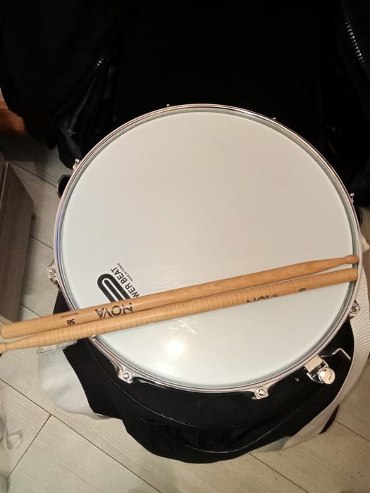 Caixa de música  power beat