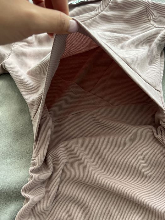 Сукня для вагітних та годування груддю