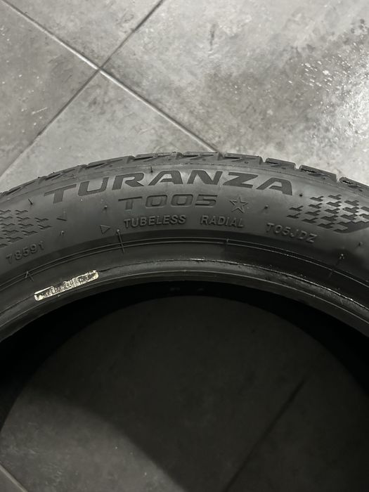 Pneu Bridgestone Turanza 225/45R17