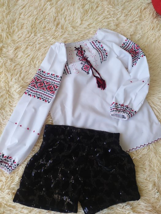 Вишиванка ручної роботи зріст 122-128