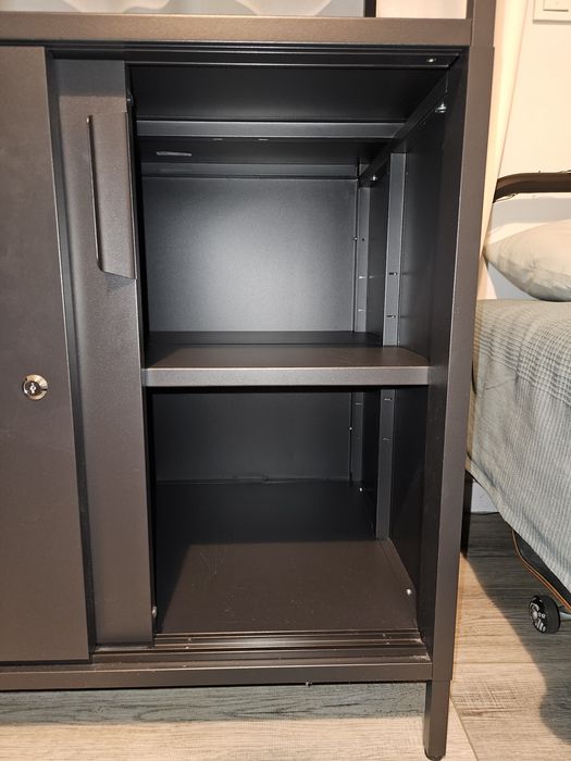 Szafa metalowa Trotten Ikea, czarna