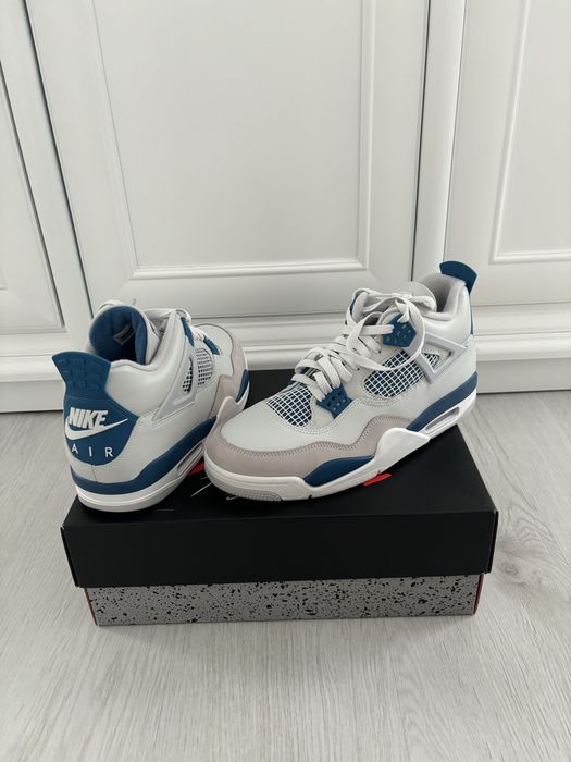Nike Air Jordan 4 Retro Military Blue 2024 rozmiar 44,5