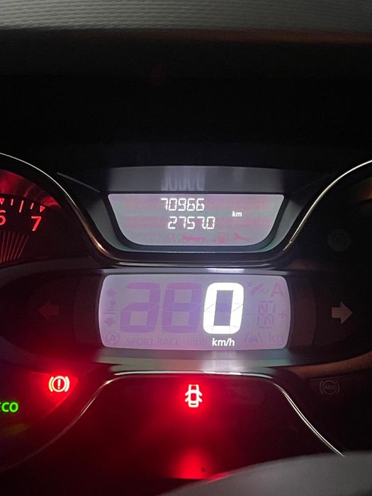 Renault Captur 0.9 TCe – 2016 – 70 000 km – Excelente estado