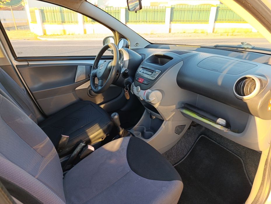 Vendo Toyota Aygo 1.0 gasolina 2007