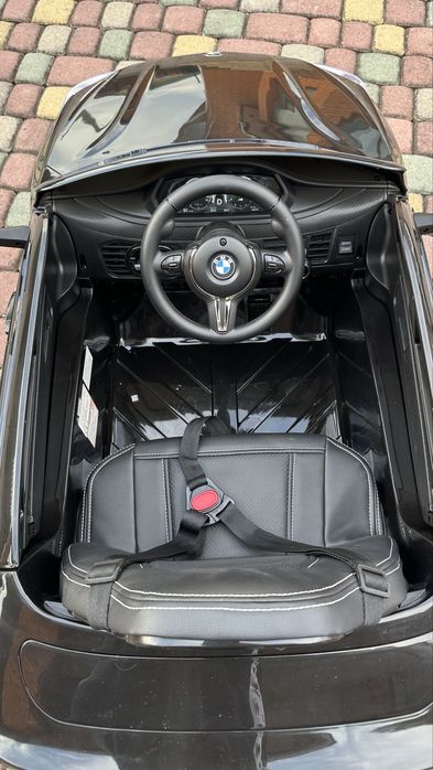 Дитячий електромобіль BMW X6M чорний SUV 12V 2×45W  пульт 2.4G Детский