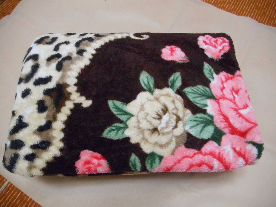 Теплый плед.одеяло,покрывала.