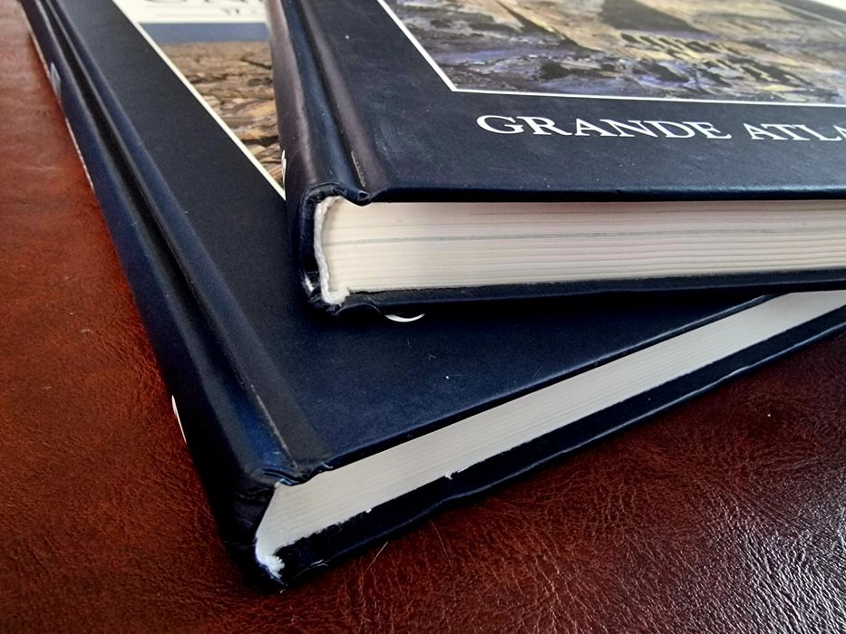 Volumes 17 e 18 da coleção "Geografia Universal"
