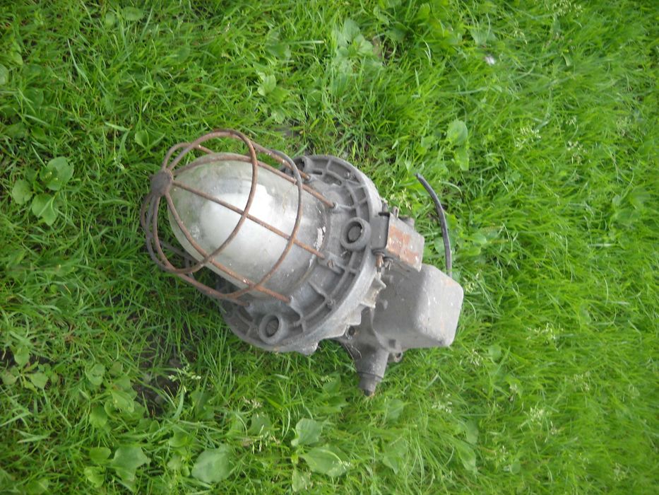 Lampa przemysłowa aluminium