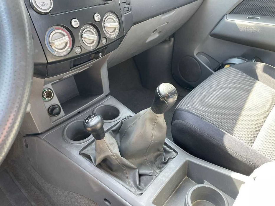 Mazda BT-50 Ford Ranger