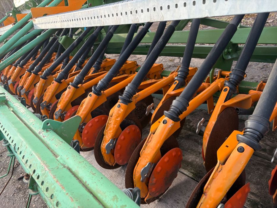 Сівалка Amazone D9