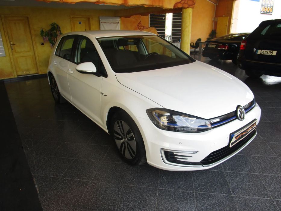 VW e-Golf AC/DC