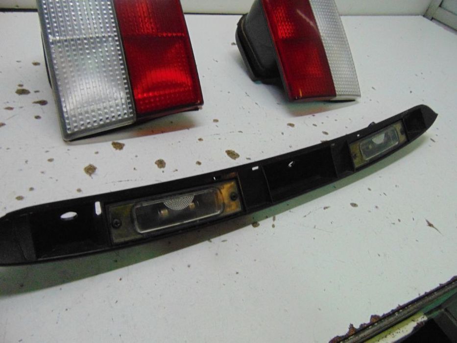 Fiat punto cabriolet farolins mala/Pega da mala+as luzes de matrícula