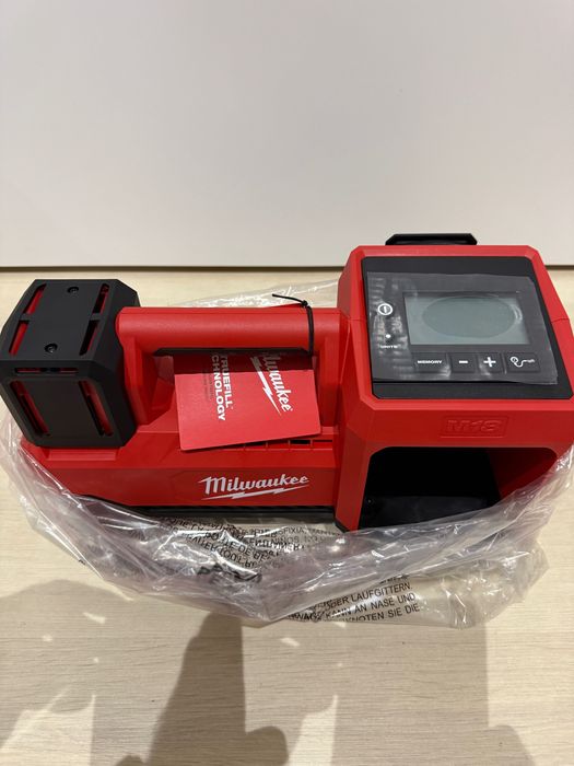 Kompresor milwaukee m18 oryginalny nowy