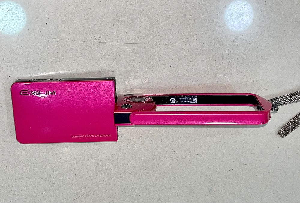 Camera Casio EX-TR350