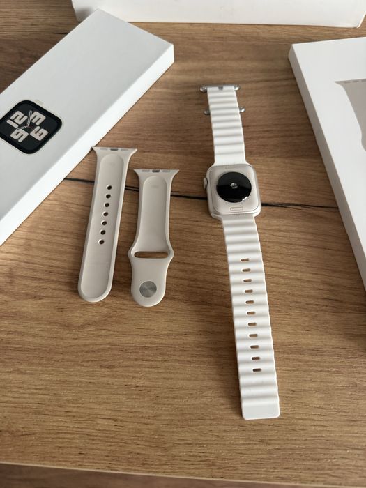 Apple Watch SE 2 40 mm Starlight