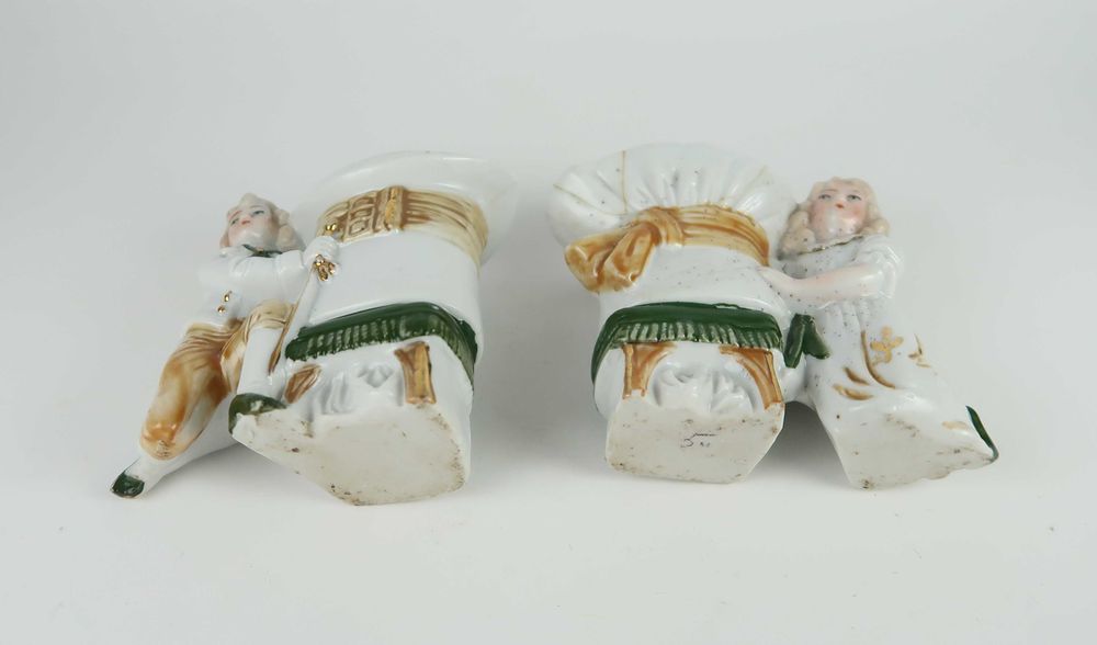 Par de floreiras de mesa em Porcelana - Alemanha