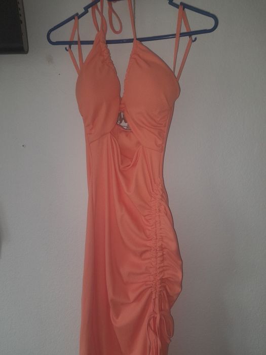 Vendo vestidos de verão
