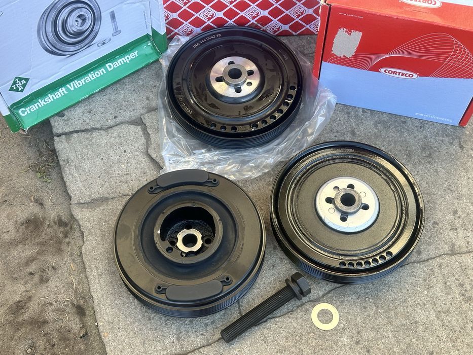 Шків колінвала фольцваген Лт Т4 VW LT 2.5