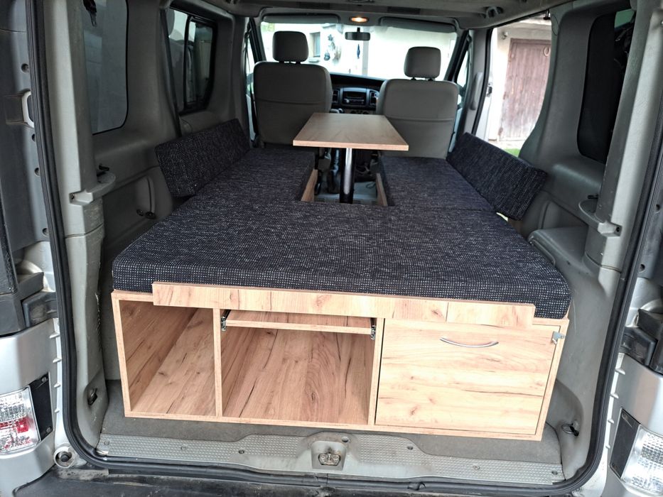 Zabudowa kempingowa mobilna camper box do busa kamper box