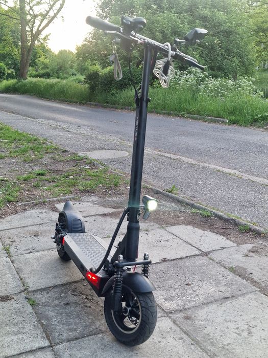 Hulajnoga elektryczna Motus Pro 10